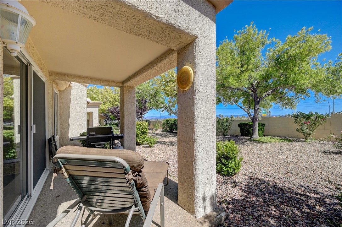 10625 Mission Lakes Avenue Property Photo 17