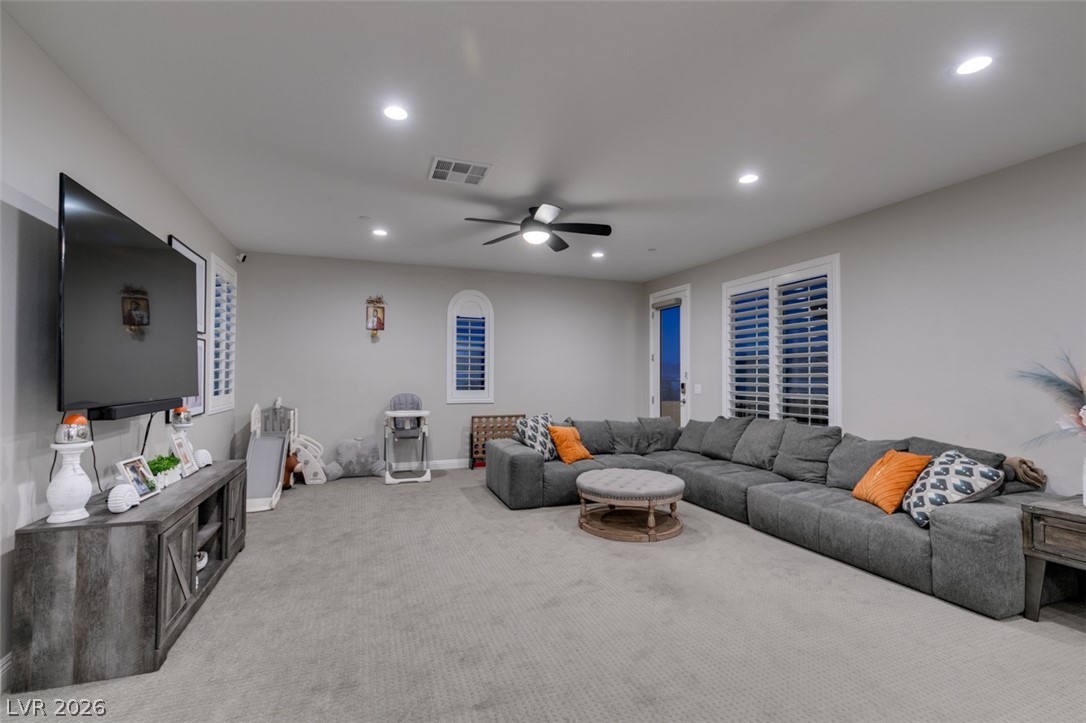 8615 Jerlyn Street Property Photo 25