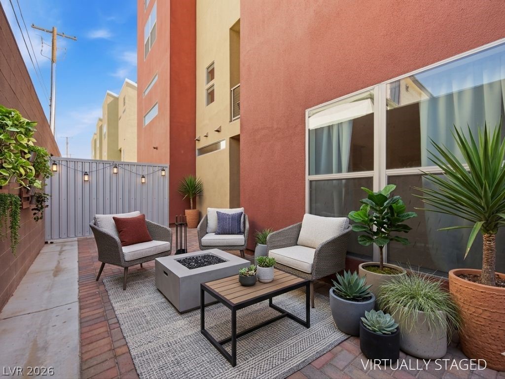 247 Tower Street Property Photo 32