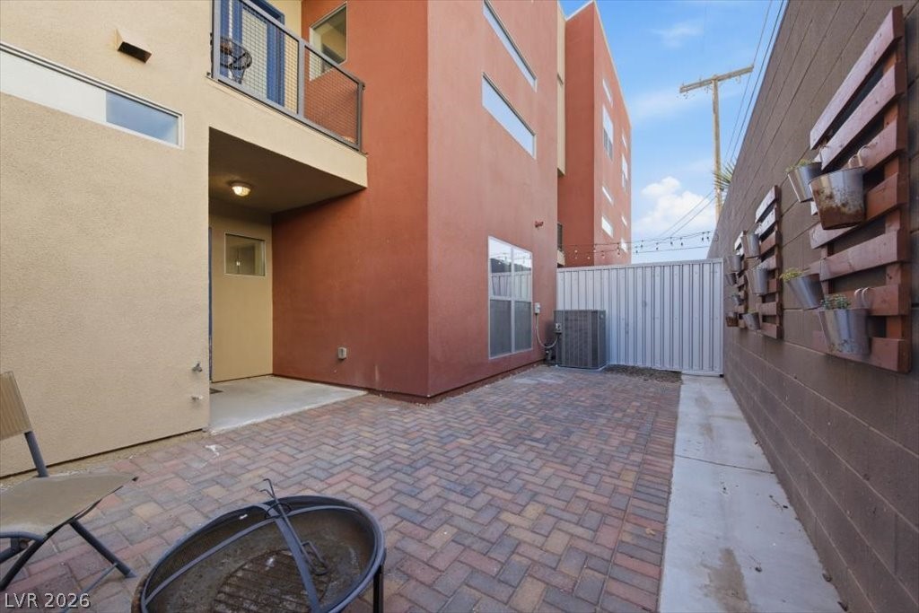 247 Tower Street Property Photo 34
