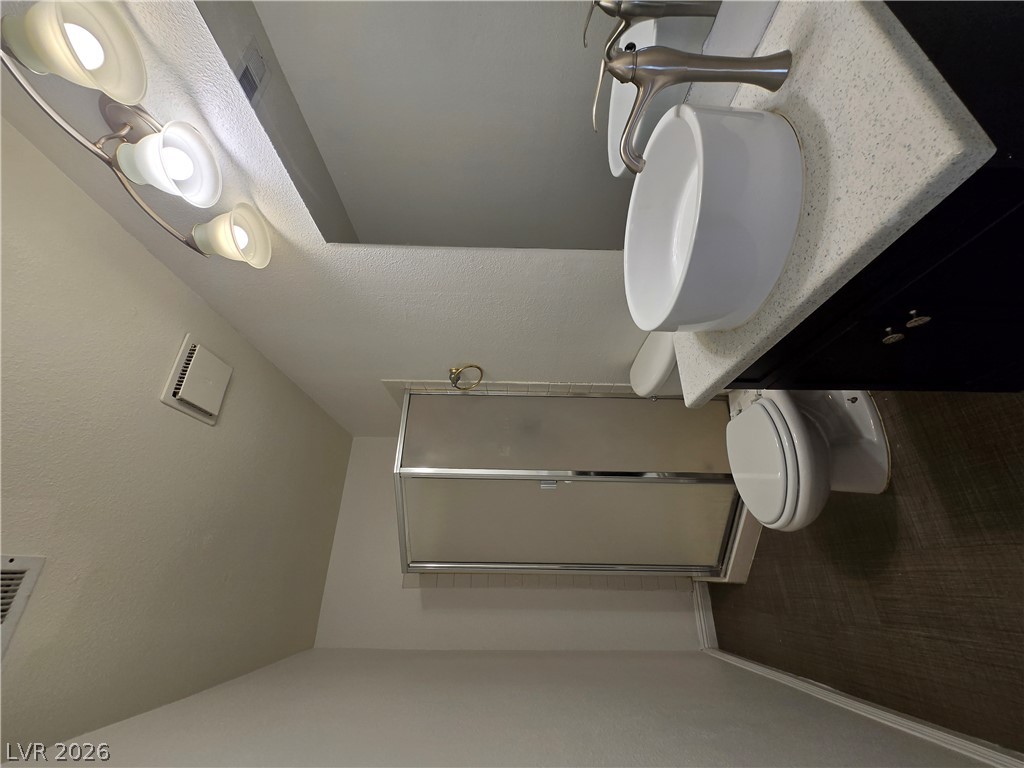 6425 Big Pine Way Property Photo 10