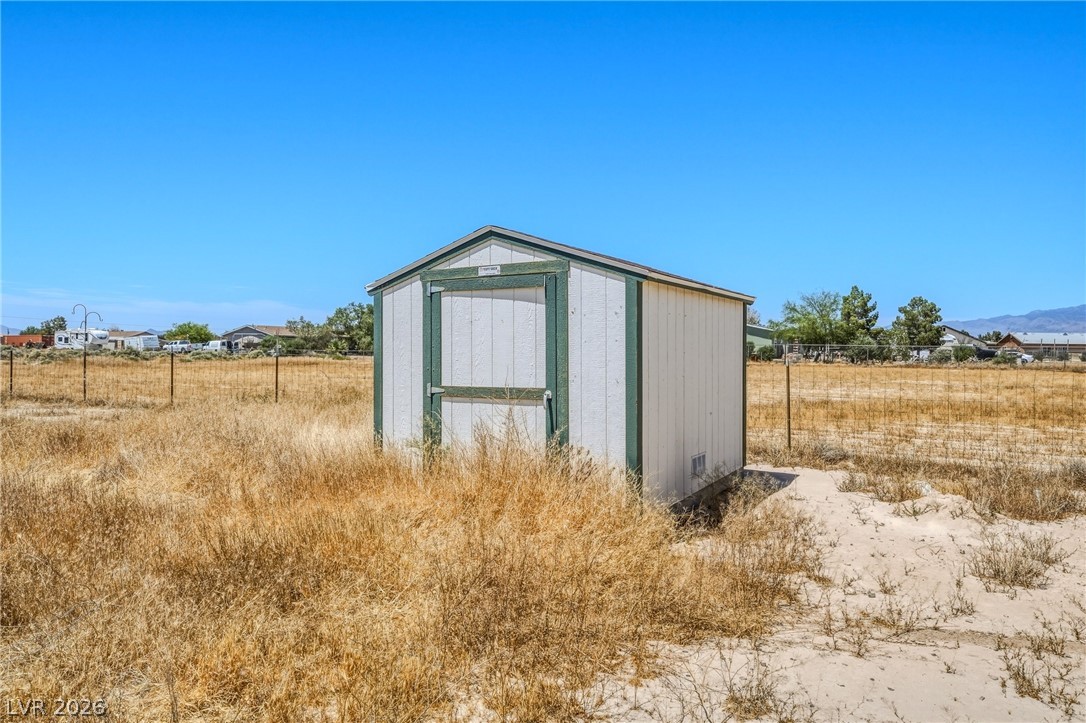 3991 Tahachapi Avenue Property Photo 9