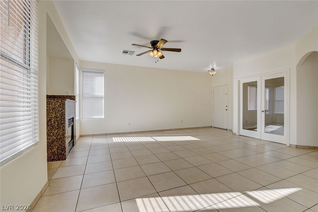 10261 Bentley Oaks Avenue Property Photo 8