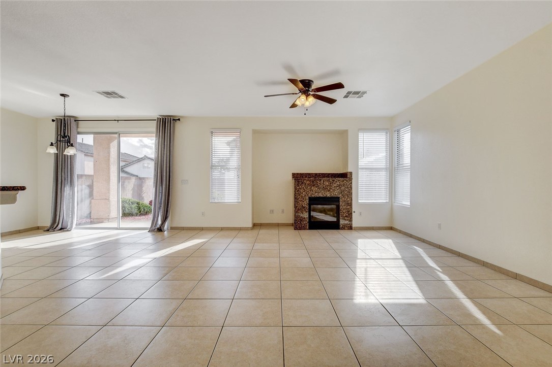 10261 Bentley Oaks Avenue Property Photo 9