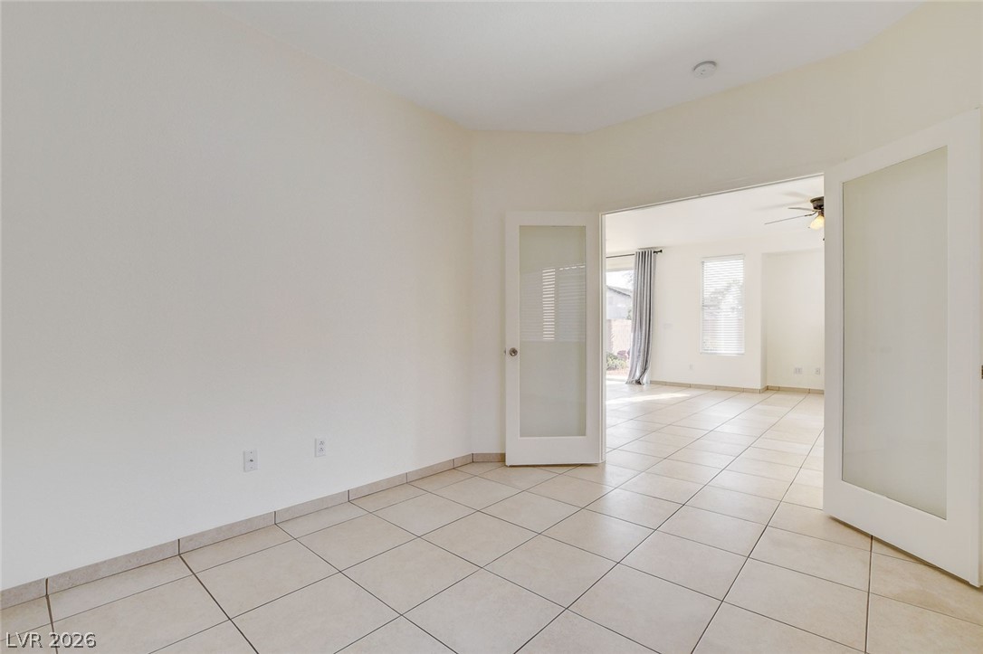 10261 Bentley Oaks Avenue Property Photo 24