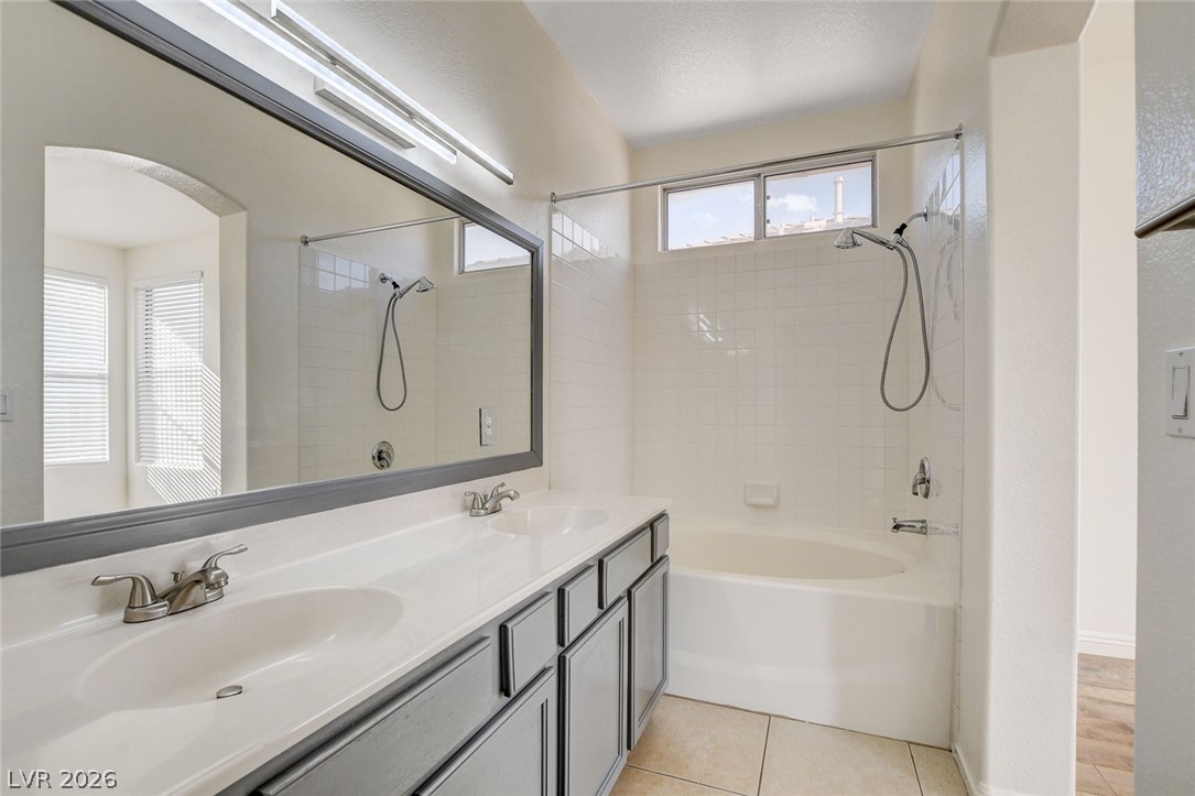 10261 Bentley Oaks Avenue Property Photo 34