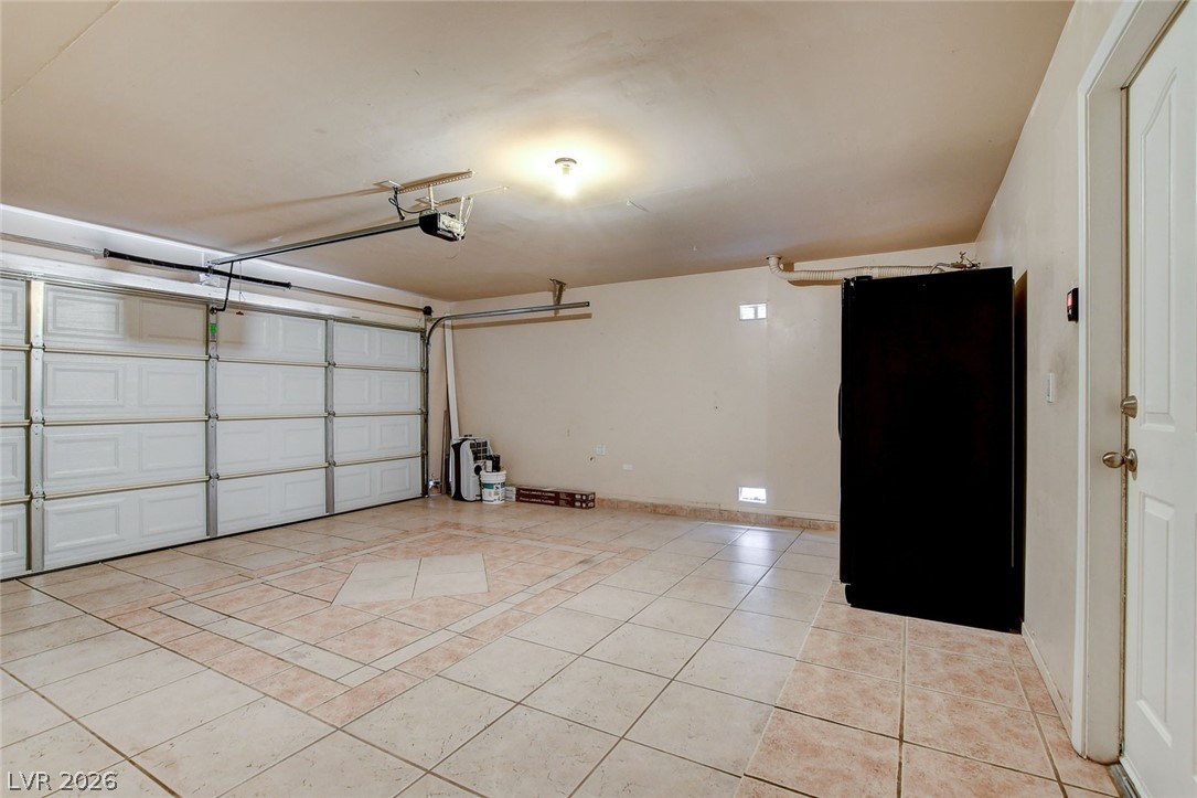 10261 Bentley Oaks Avenue Property Photo 43