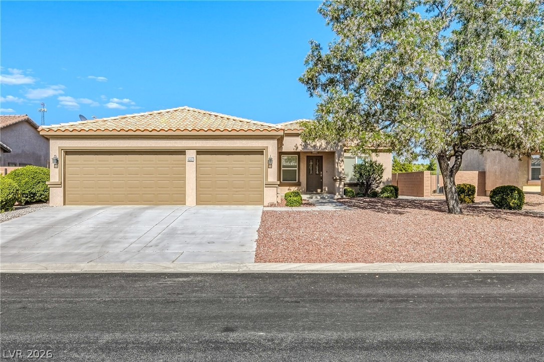 4307 Jacksboro Property Photo 1