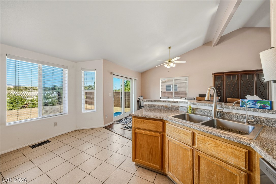 4307 Jacksboro Property Photo 12