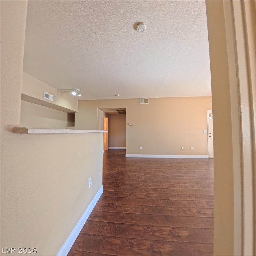 2615 West Gary Avenue 2026 Property Photo 16