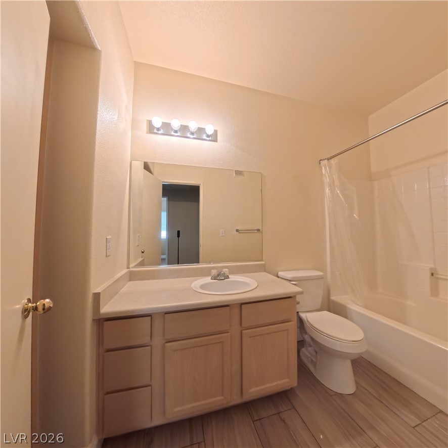 2615 West Gary Avenue 2026 Property Photo 17