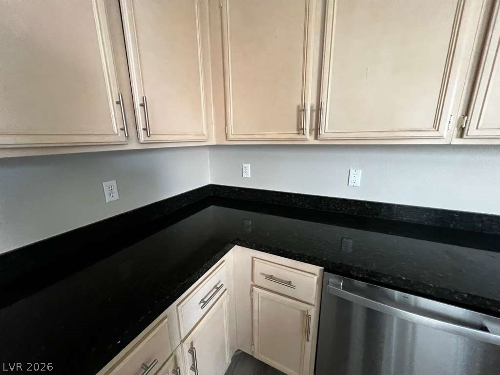 9901 Trailwood Drive 1069 Property Photo 19