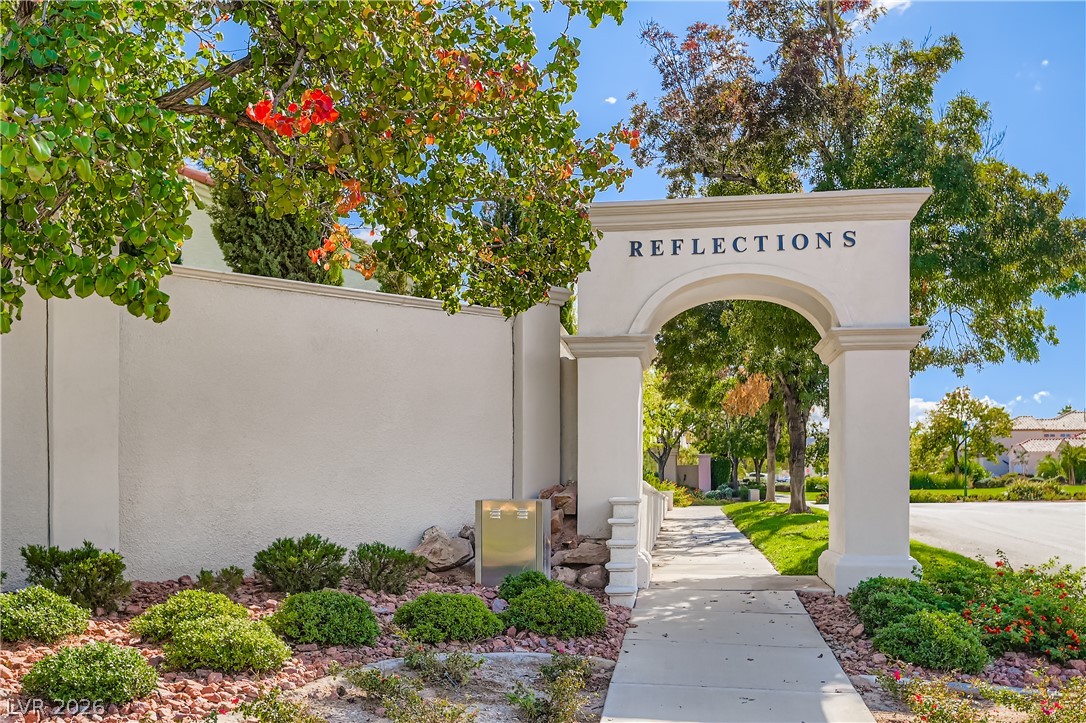 310 Dazzling Terrace Property Photo 4