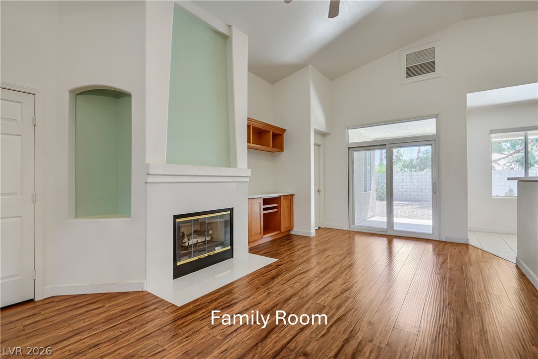 310 Dazzling Terrace Property Photo 17