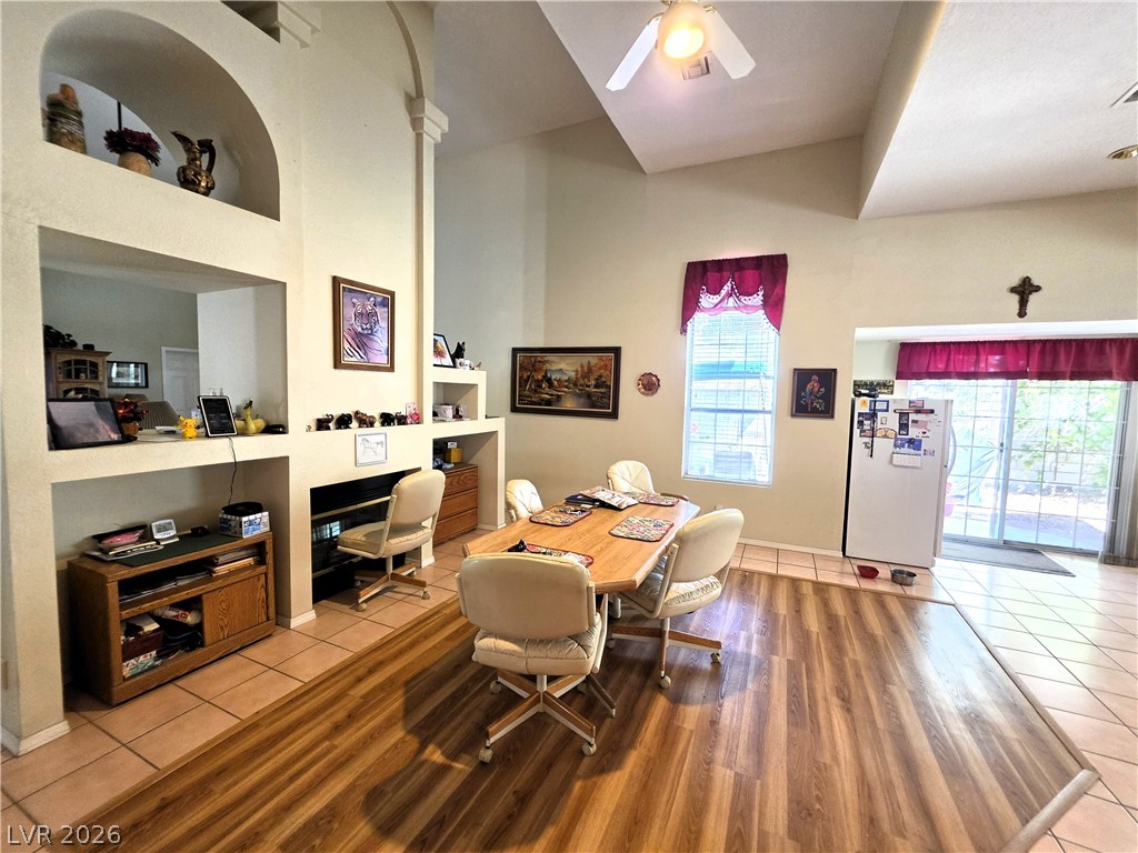 2088 River City Drive Property Photo 9