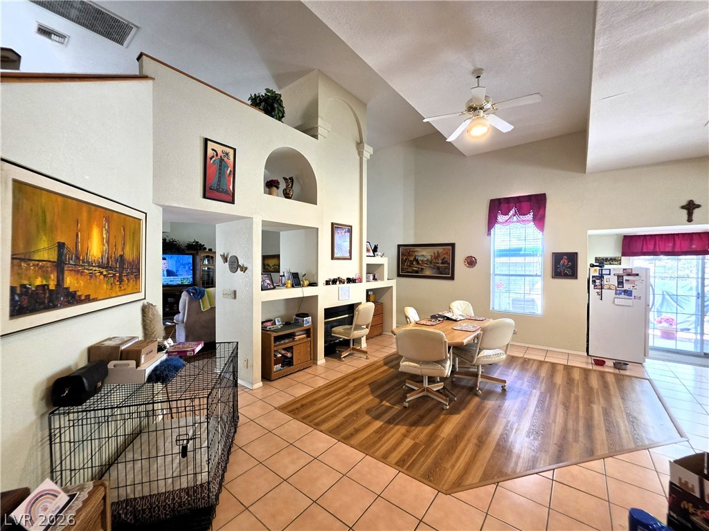 2088 River City Drive Property Photo 10