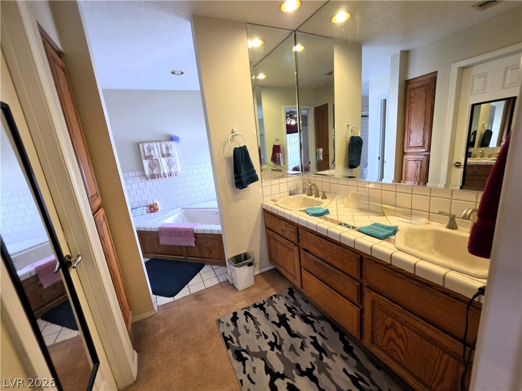 2088 River City Drive Property Photo 17
