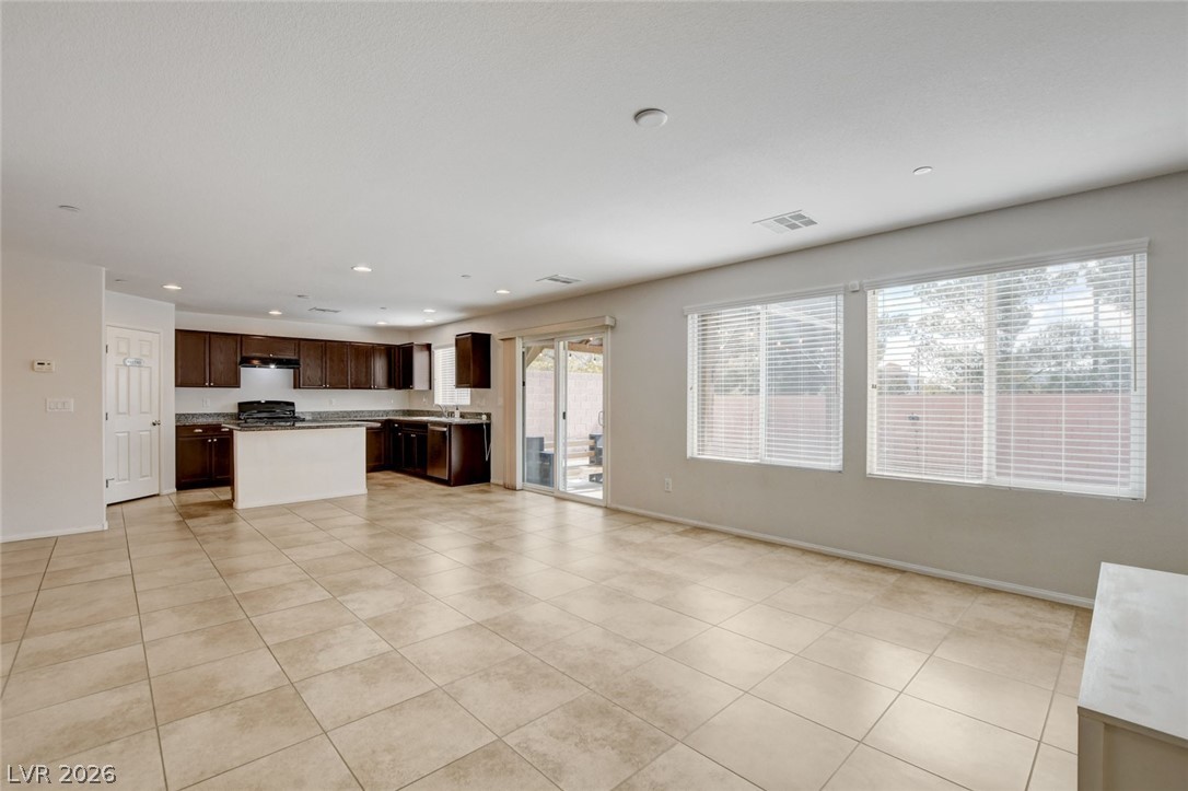 6324 Patriot Wave Street Property Photo 8