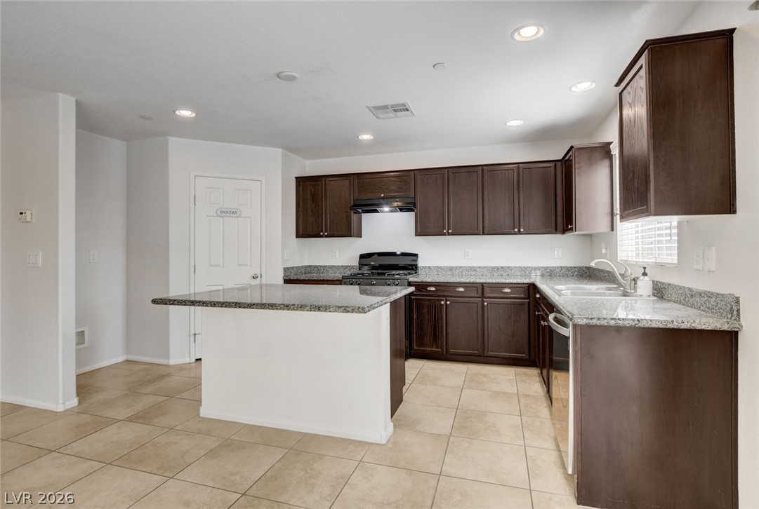 6324 Patriot Wave Street Property Photo 10