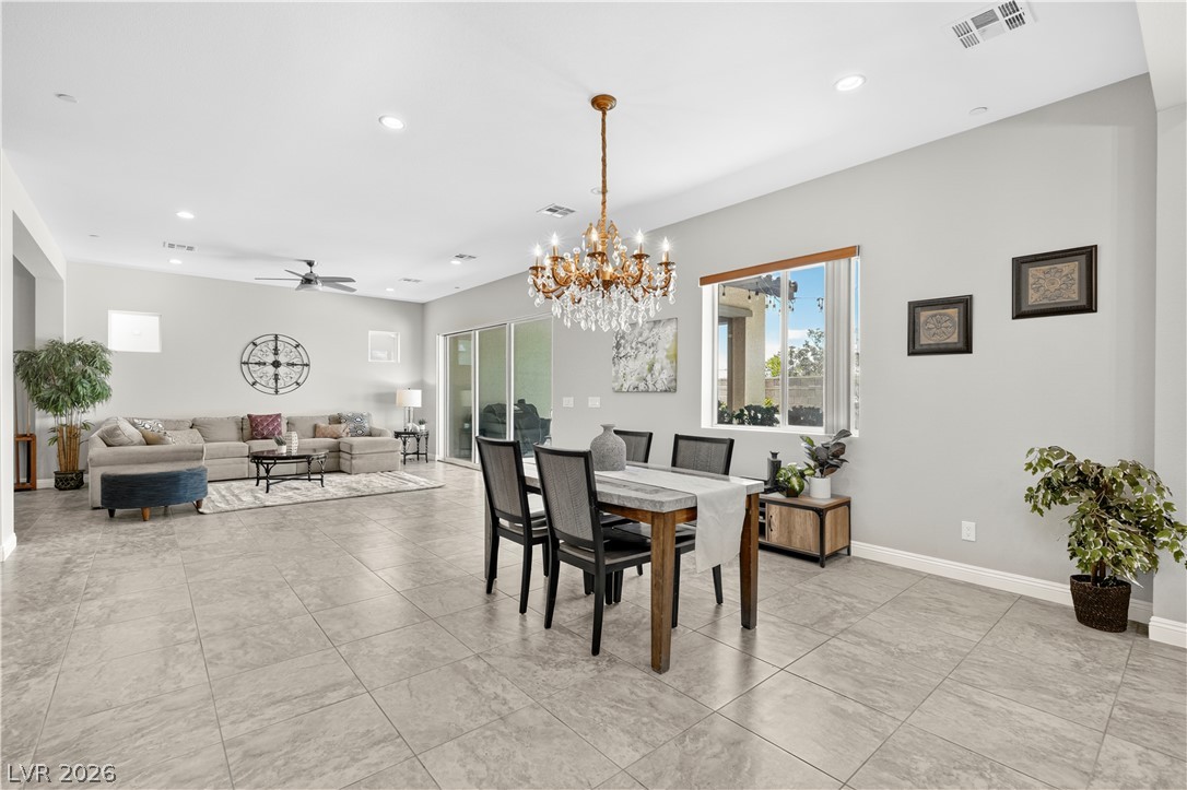 3360 Lochside Drive Property Photo 15