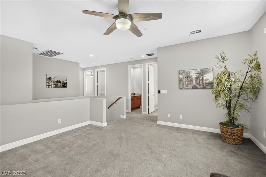 3360 Lochside Drive Property Photo 31