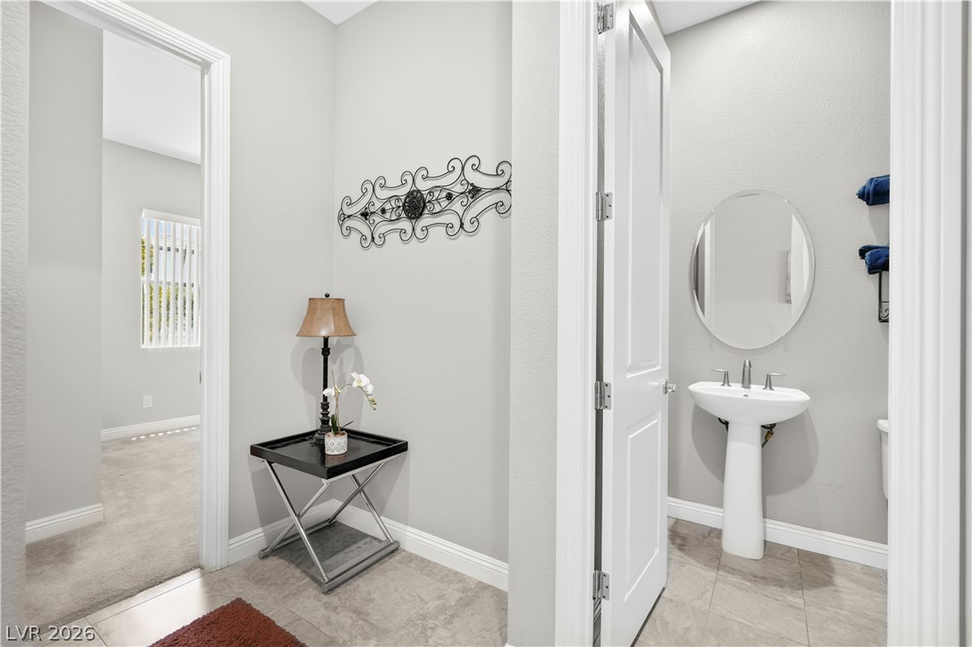 3360 Lochside Drive Property Photo 39