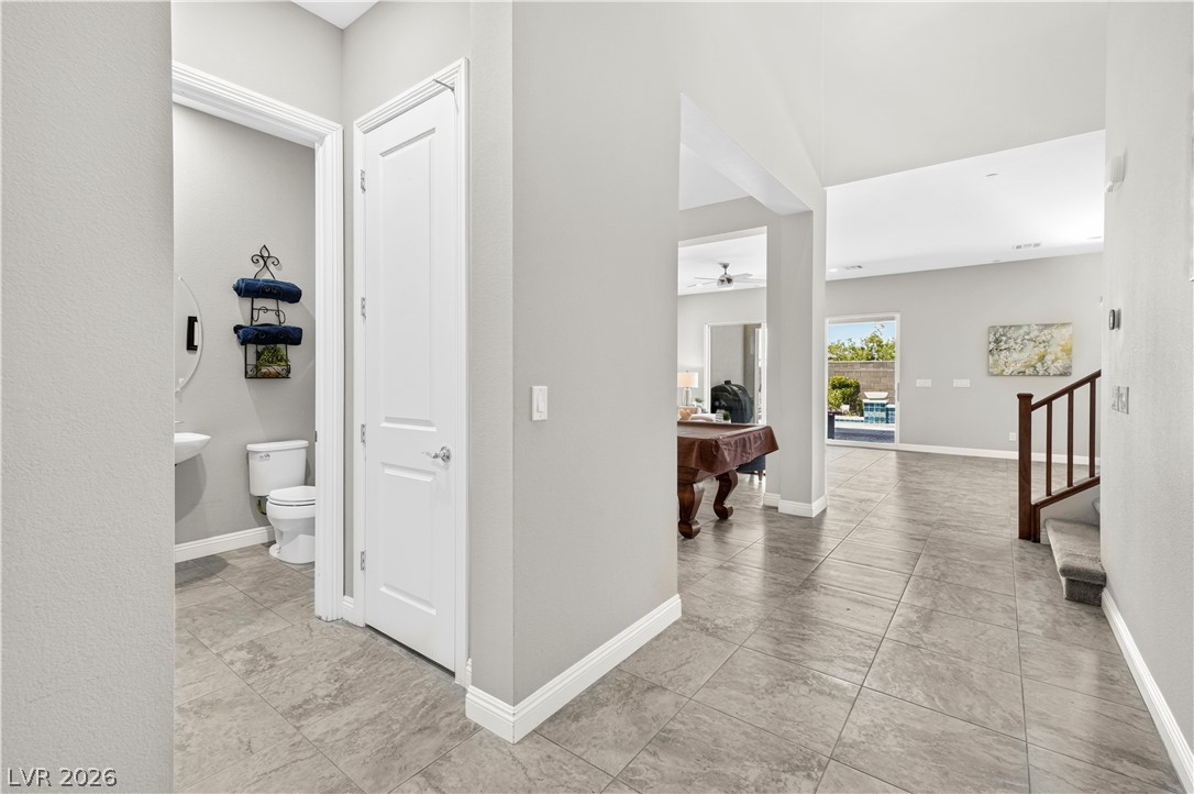 3360 Lochside Drive Property Photo 45
