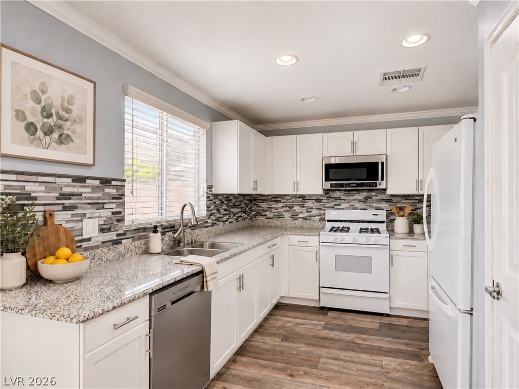10223 Danskin Drive Property Photo 4