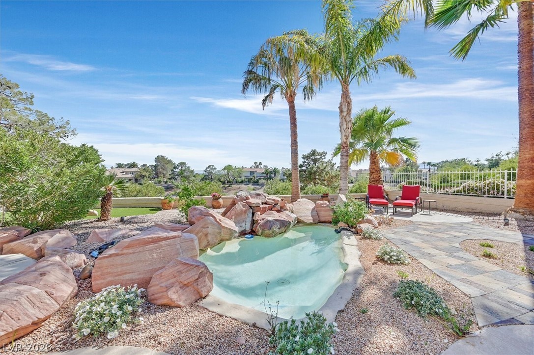 8161 Round Hills Circle Property Photo 33