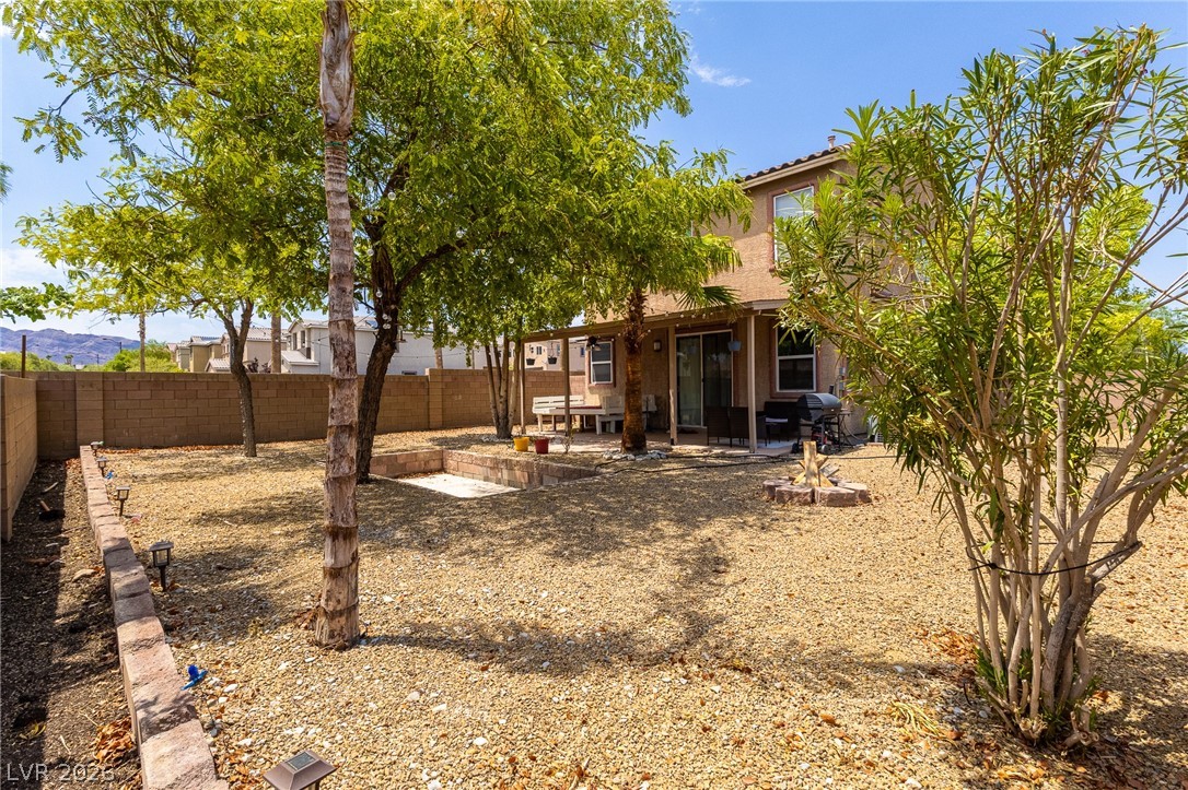 9177 Dazzle Accent Court Property Photo 38