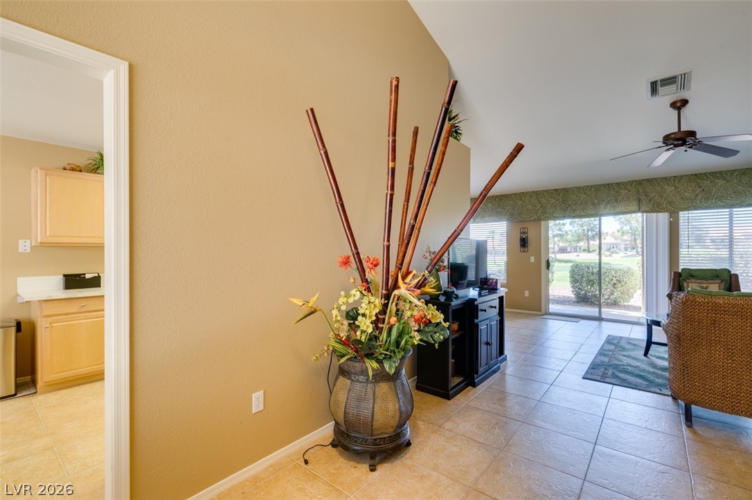 9537 Eagle Valley Drive Property Photo 6