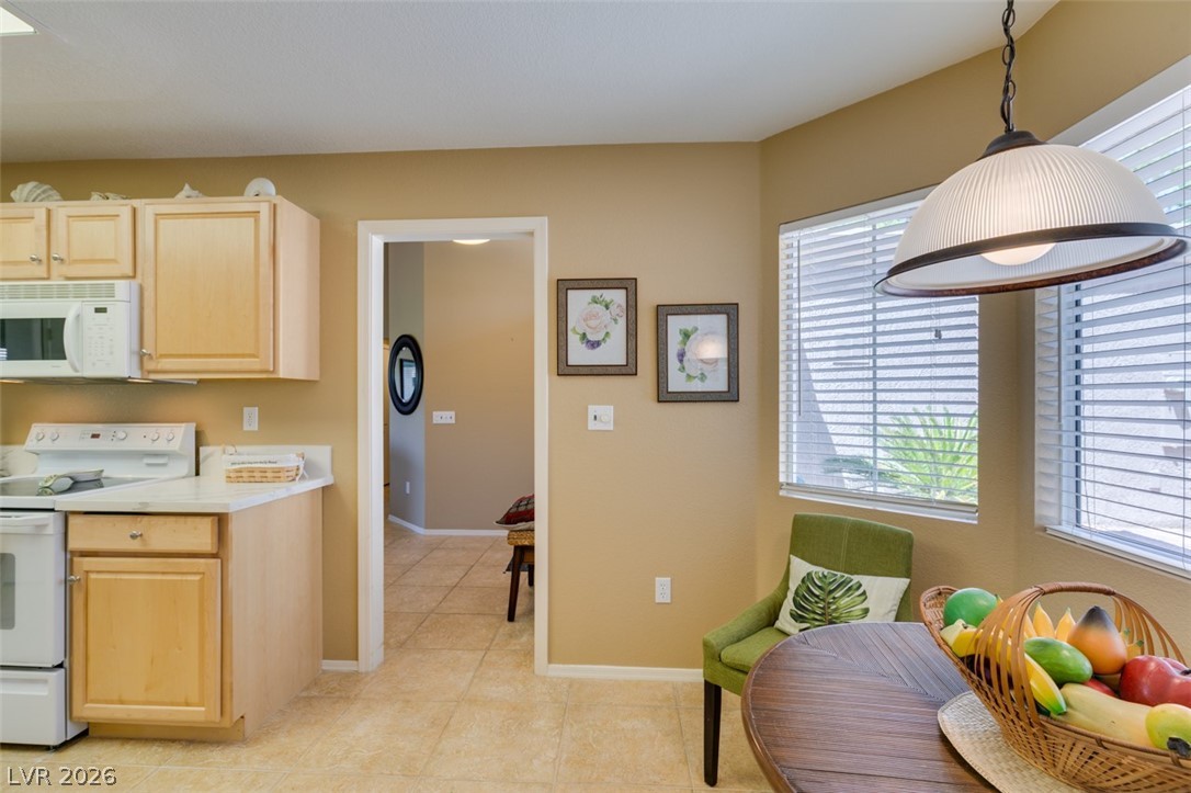 9537 Eagle Valley Drive Property Photo 32