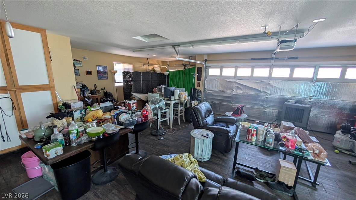 1061 Pikes Peak Court Property Photo 9