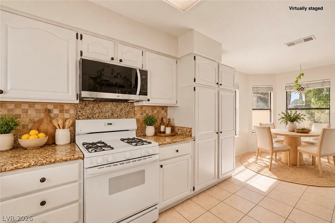 5264 Crooked Valley Drive Property Photo 11