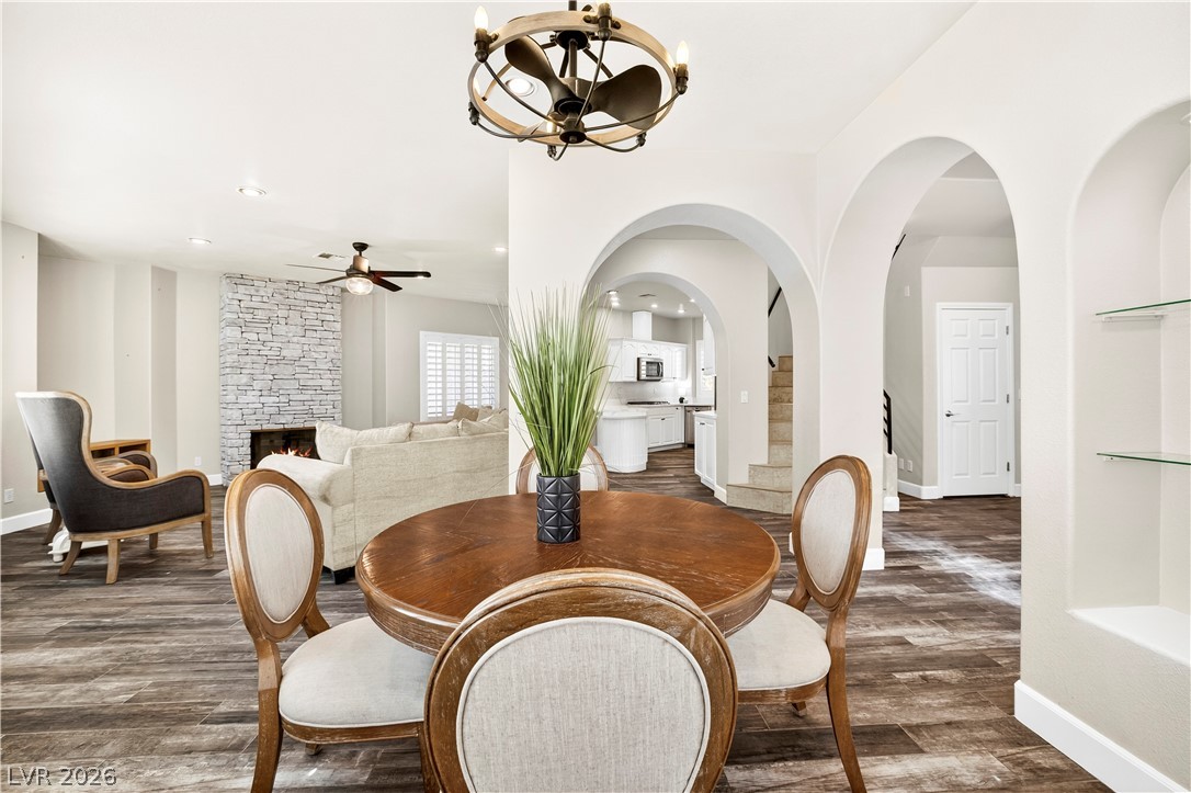 1135 Calico Ridge Drive Property Photo 16