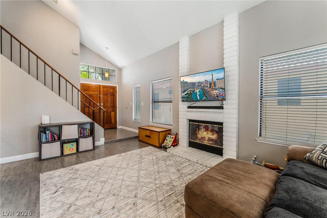 6673 Pleasant Plains Way Property Photo 4