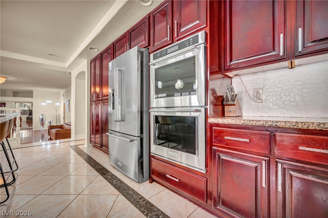 7624 Golden Lantern Court Property Photo 19