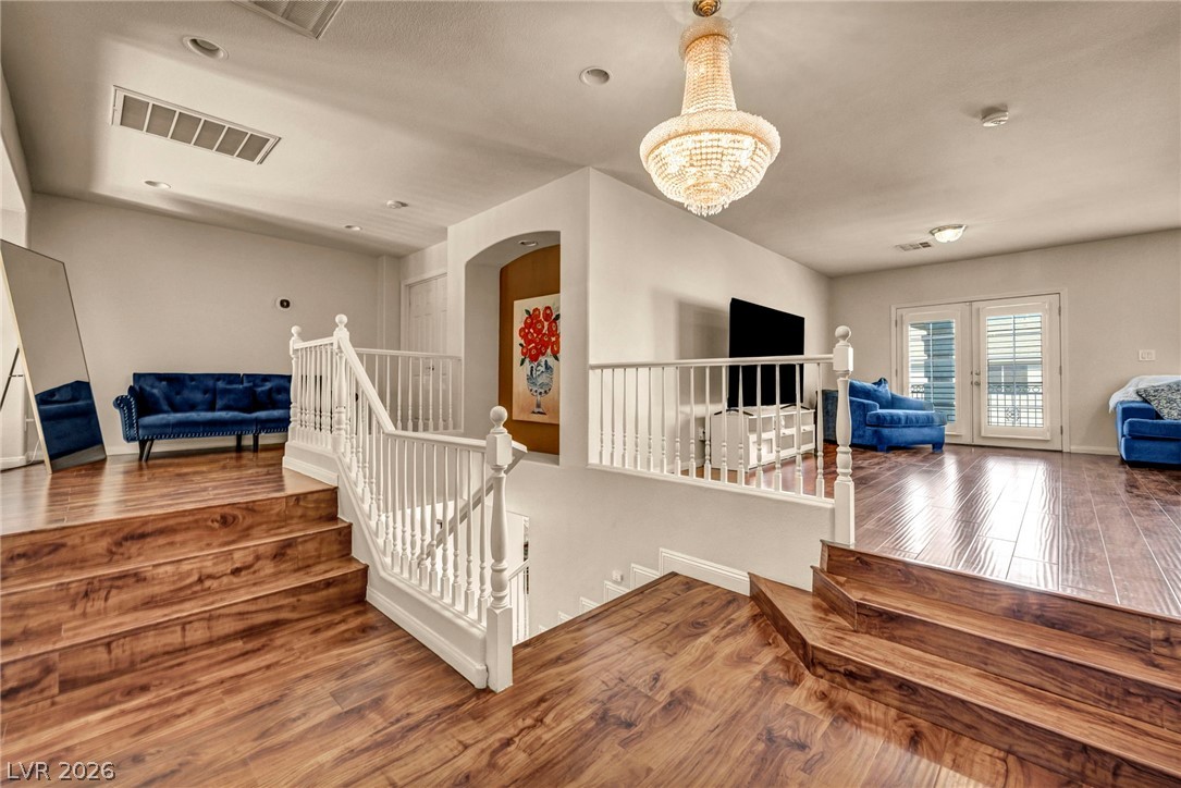 7624 Golden Lantern Court Property Photo 35