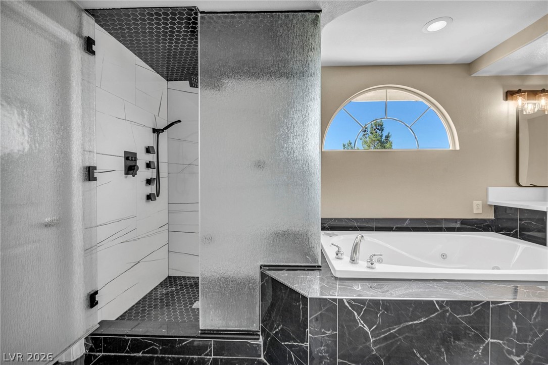 7624 Golden Lantern Court Property Photo 60