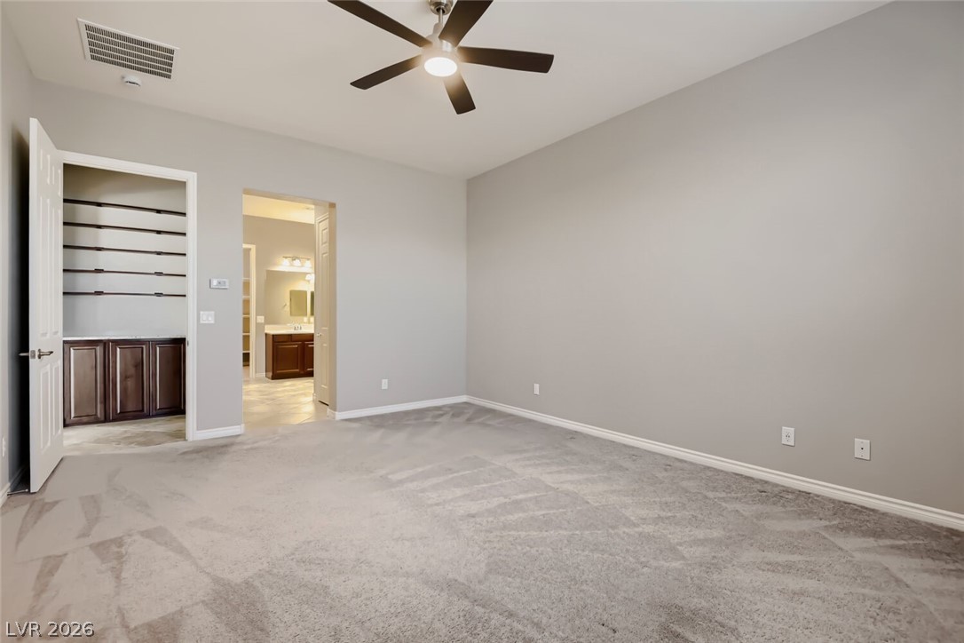 488 Sterling Falls Avenue Property Photo 14
