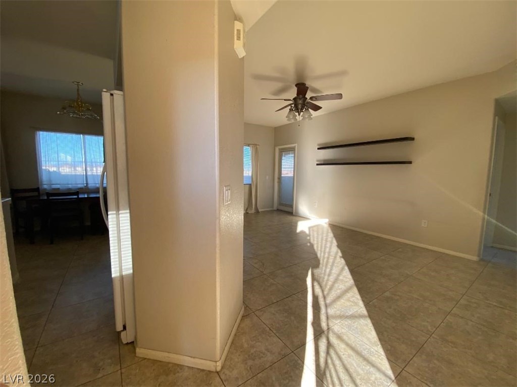 1050 East Cactus Avenue 1080 Property Photo 4