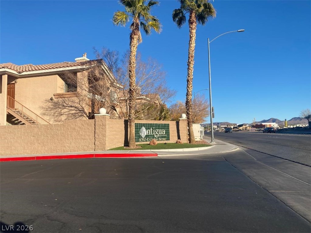 1050 East Cactus Avenue 1080 Property Photo 24