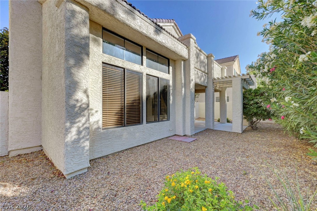 5253 Drifting Sands Court Property Photo 5