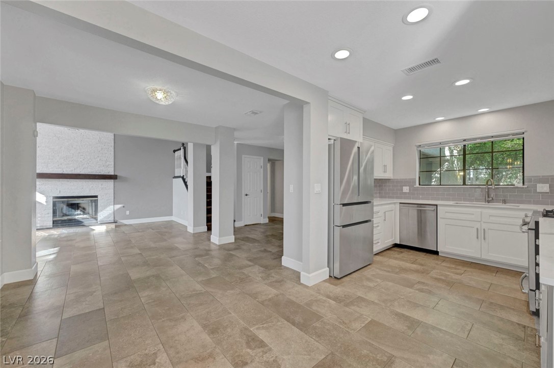 5253 Drifting Sands Court Property Photo 21