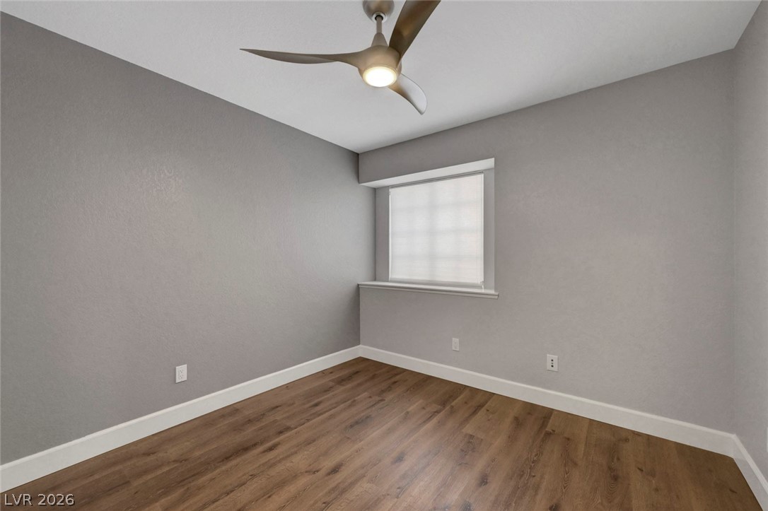 5253 Drifting Sands Court Property Photo 44