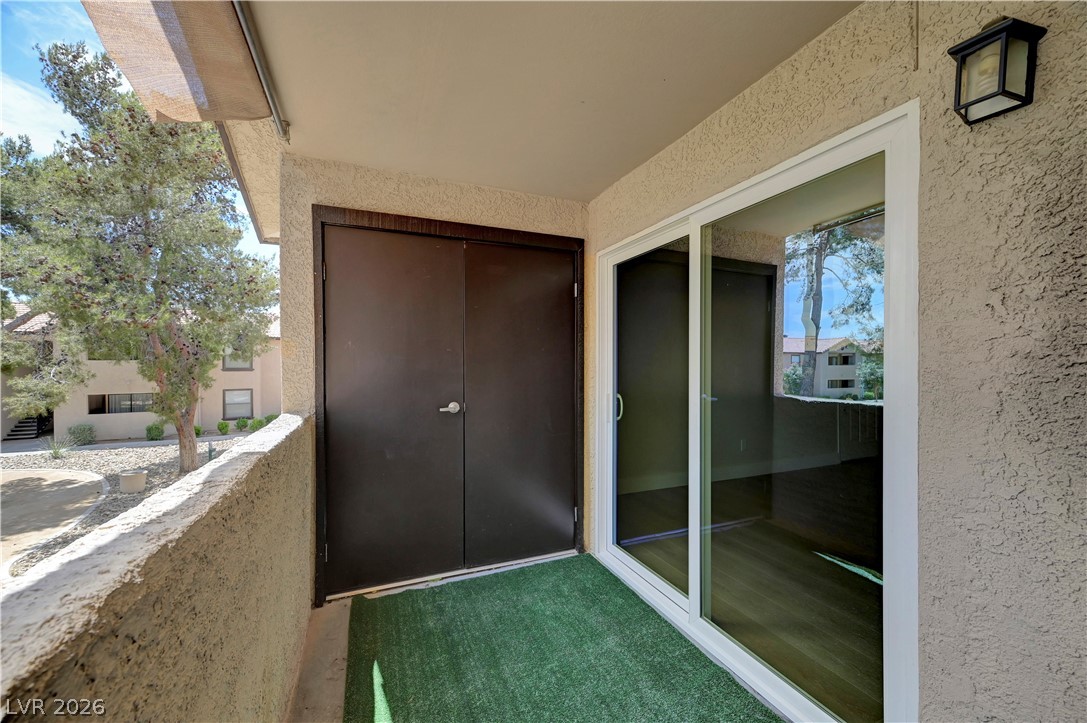 2451 North Rainbow Boulevard 2073 Property Photo 15