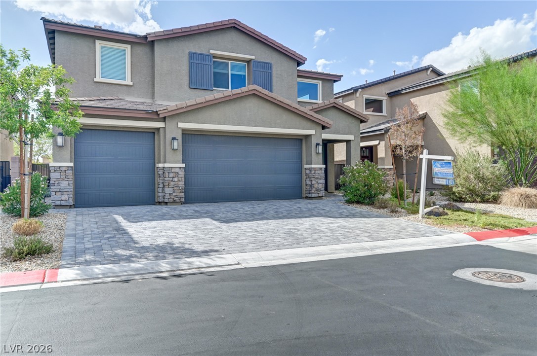 7527 Ardenno Street Property Photo 2