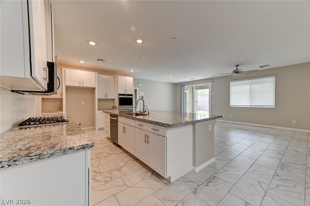 7527 Ardenno Street Property Photo 6