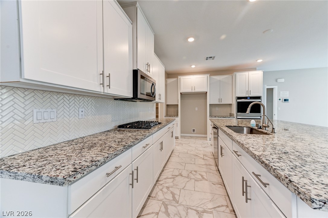 7527 Ardenno Street Property Photo 8