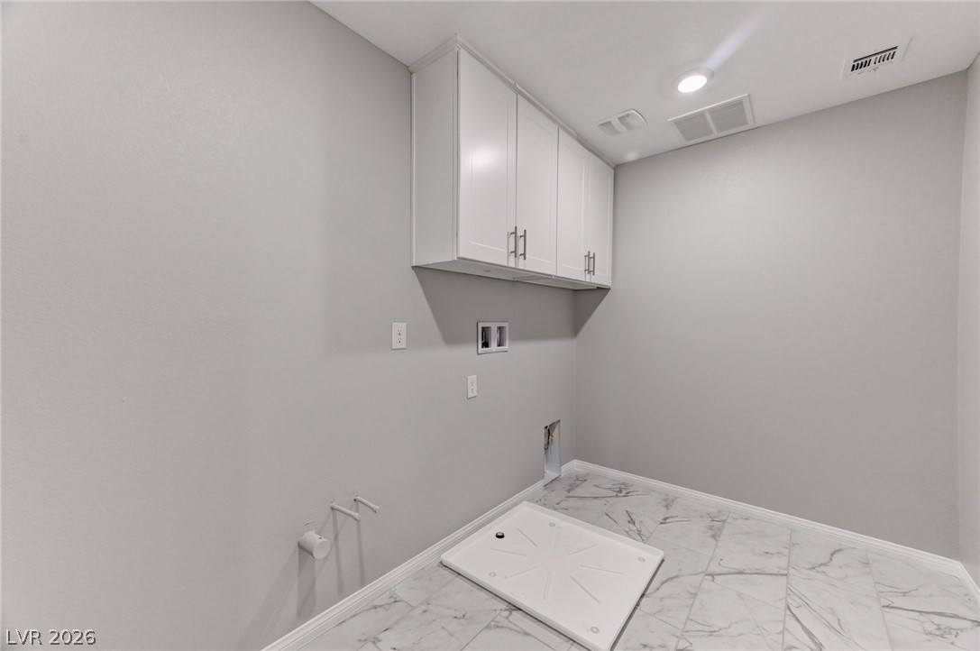 7527 Ardenno Street Property Photo 25